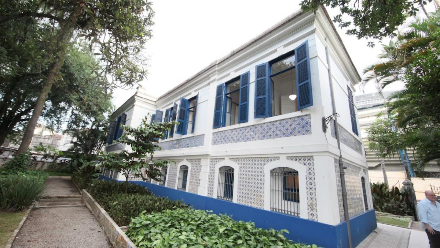 Fachada da Casa das Culturas