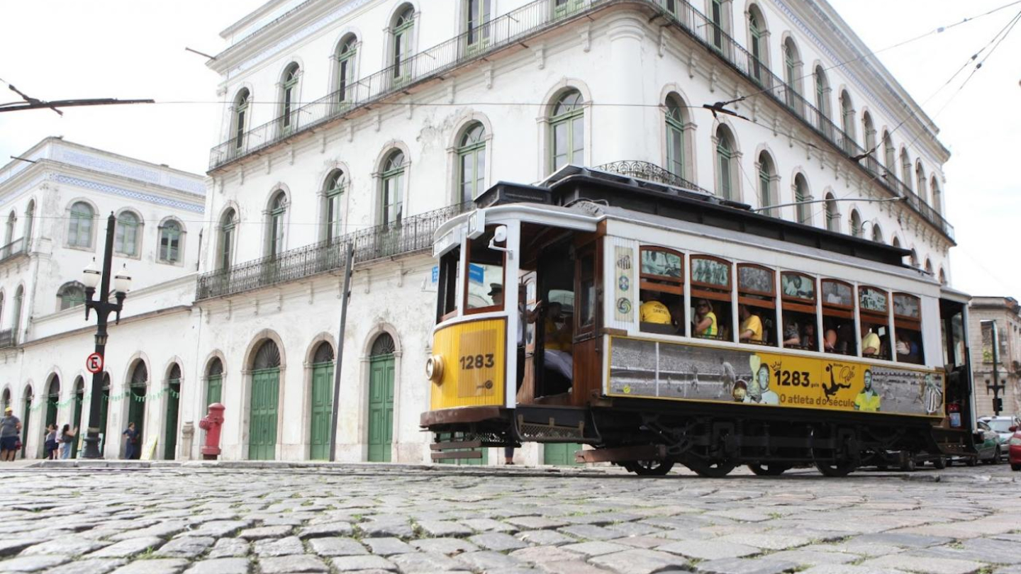 Museu Pelé e Bonde da Copa (Bonde Pelé)