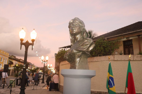 rua portuguesa escultura