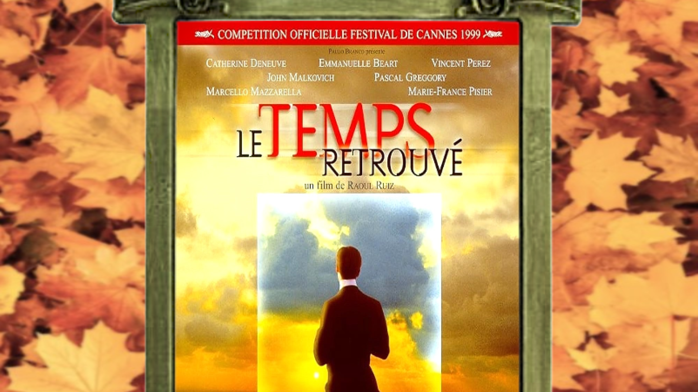 Cartaz do filme 'O Tempo Redescoberto', com a imagem de um homem numa praia, numa moldura envolta por folhas de árvore