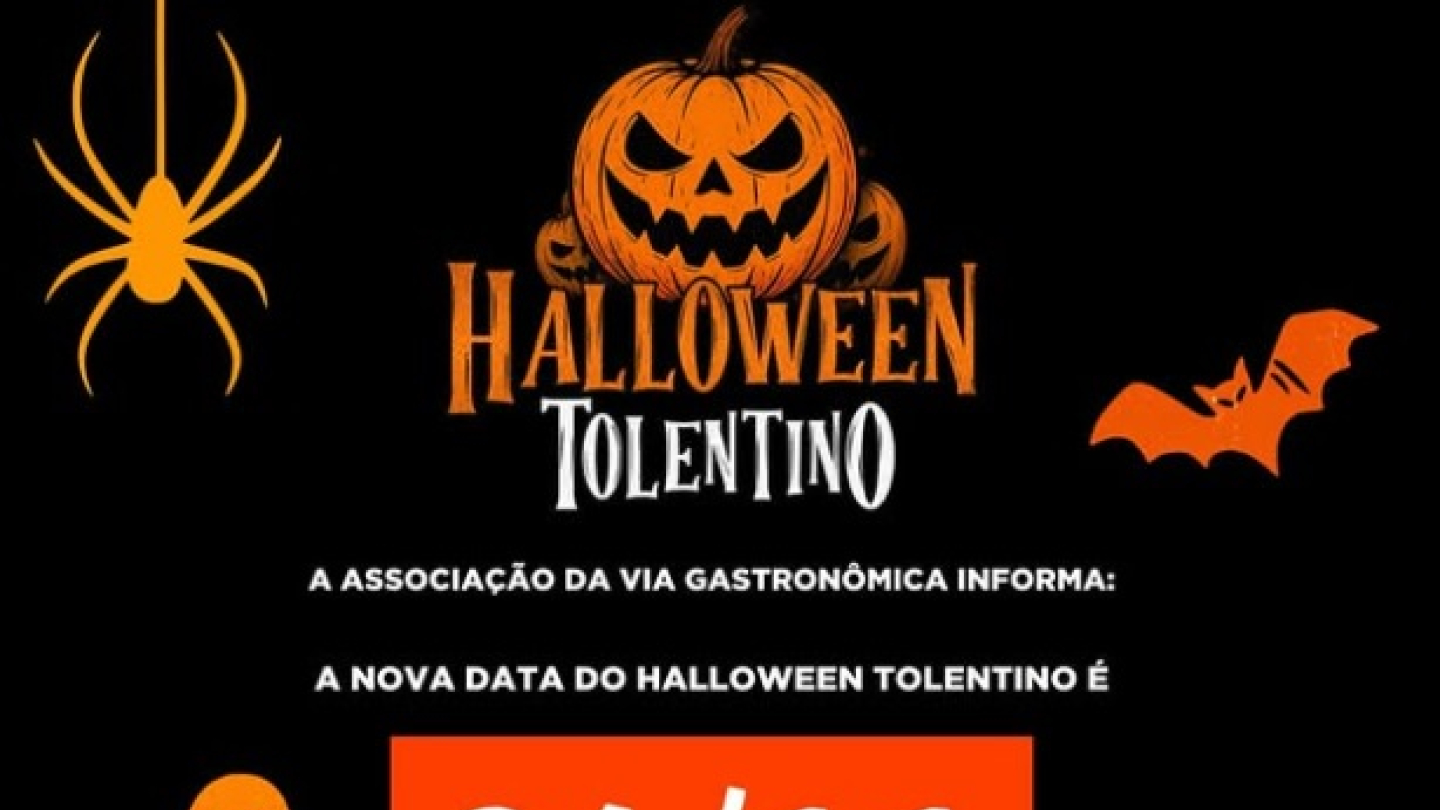Cartaz do Halloween na Rua Tolentino Filgueiras, no Gonzaga, em Santos, dia 4 de novembro