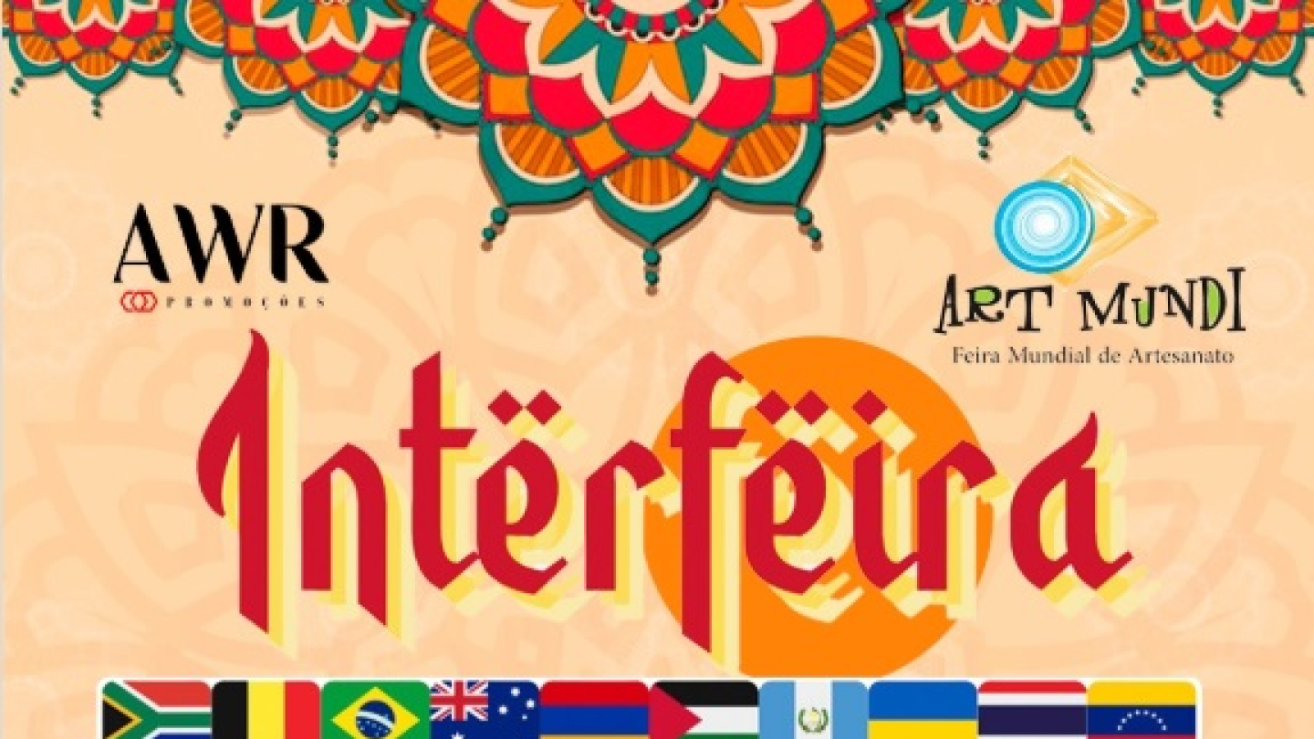 O pôster vibrante anuncia a "Interfëira" - Feira Mundial de Artesanato da Art Mundi e AWR Produções, destacando produtos de diversos países representados por bandeiras e categorias como artesanato, moda, calçados, doces, queijos e vinhos, realizada na Avenida Ana Costa, em Santos, de 14 de novembro a 22 de fevereiro