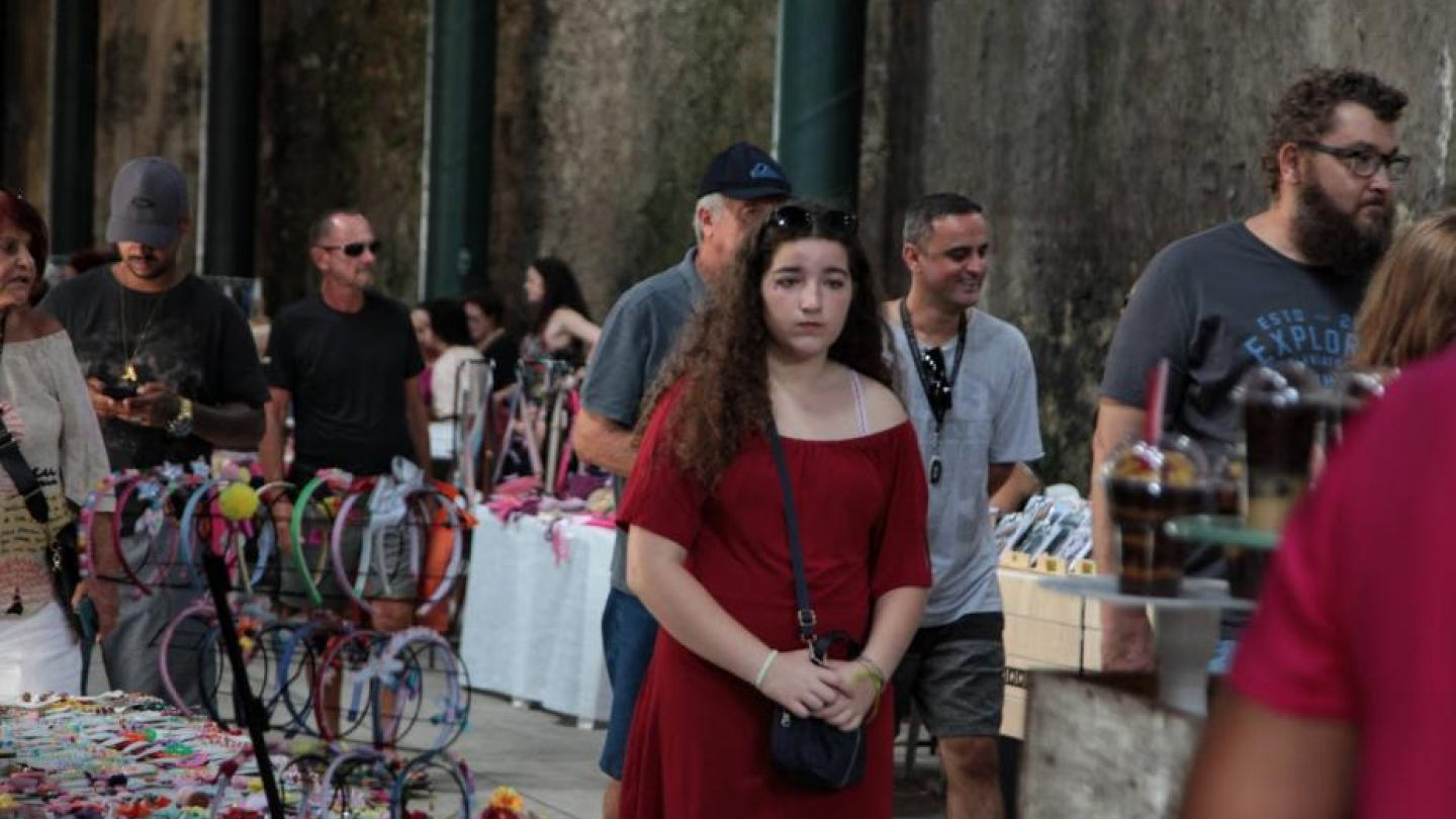 Evento na casa da frontaria azulejada