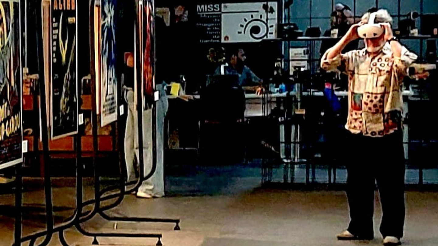 Exposição com instalação virtual