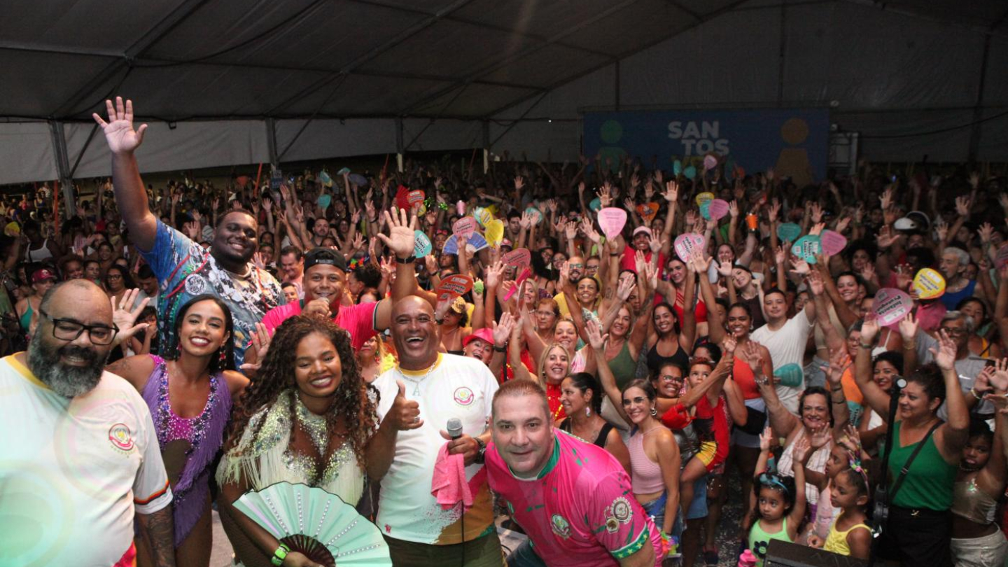 Carnaval na tenda de verão