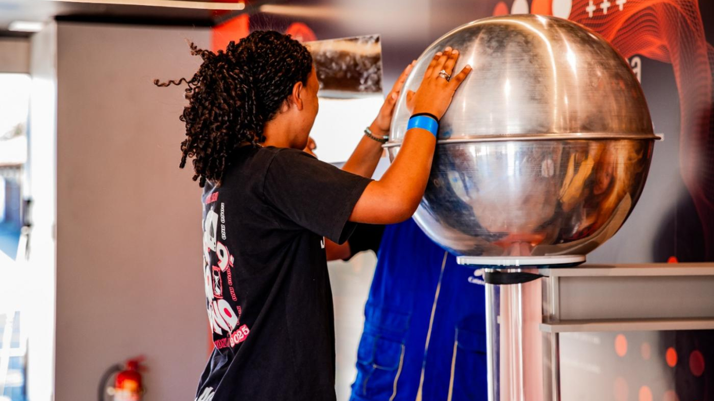 Atividade no Museu Itinerante