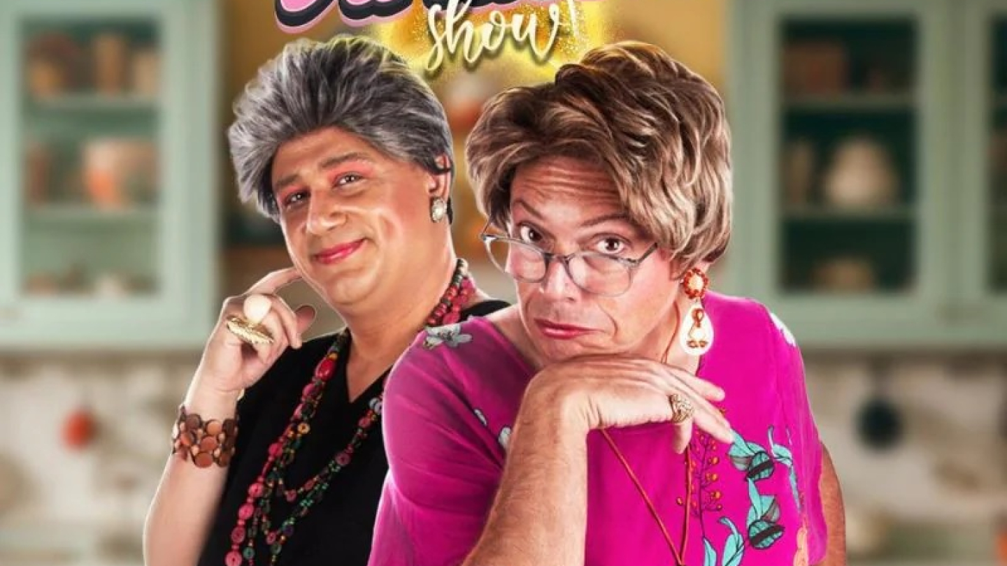 Cartaz de divulgação do espetáculo de comédia "Vá Idosas Show!", marcado para o dia 30 de maio, às 20h30, no Centro Cultural Português em Santos