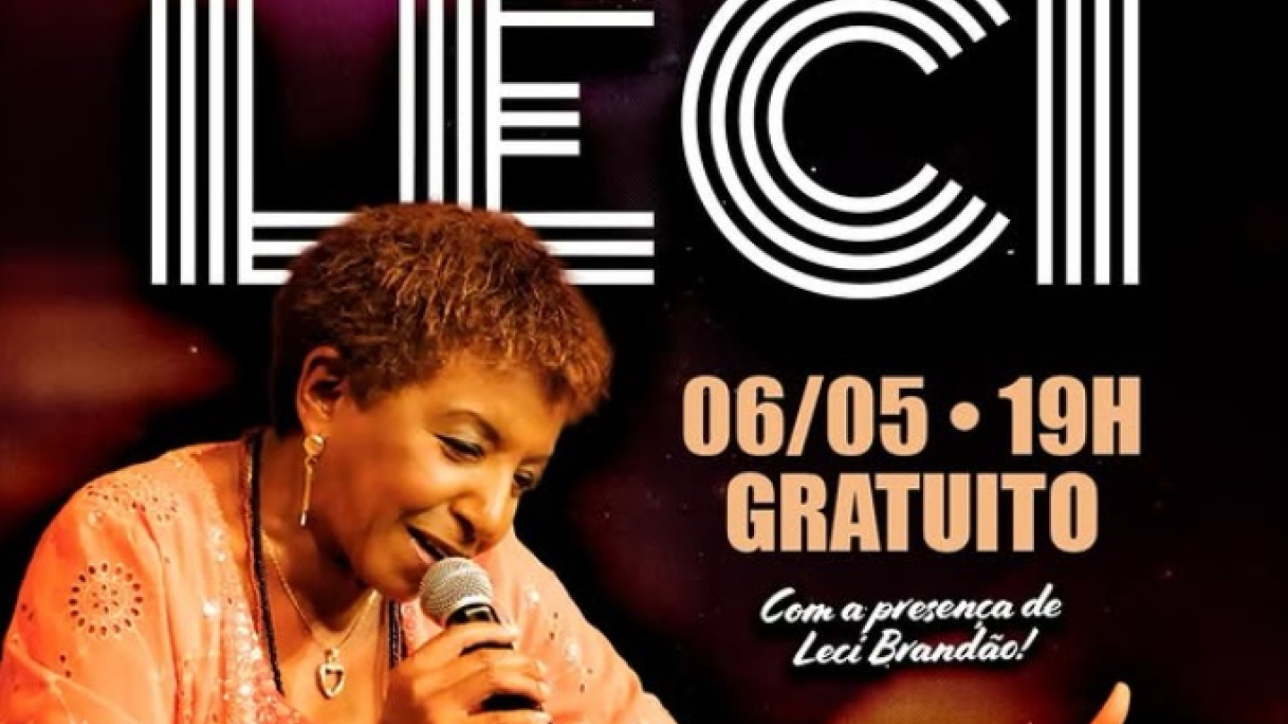 O cartaz anuncia a exibição gratuita do documentário sobre Leci Brandão no Cine Roxy, em Santos, no dia 6/5 às 19h, com a presença da própria artista